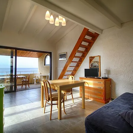 Marine De Sant'ambroggio - Bel Vue Mer - F2 9bisdp Lumio (Corsica)